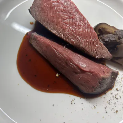 名店の系譜と「ななつ星」の栄誉。熊本を代表する至高の洋食