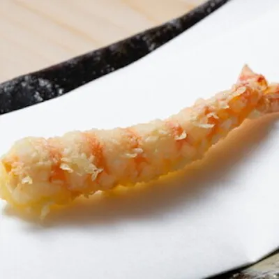 肩肘張らずに会話と料理を愉しむ、温かみに満ちたおもてなし