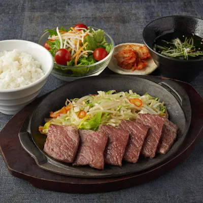 ランチではお手軽に、こだわりの焼肉ランチ