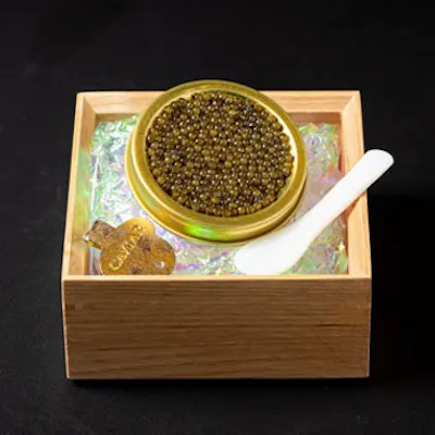 さまざまな高級ブランド食材を使用