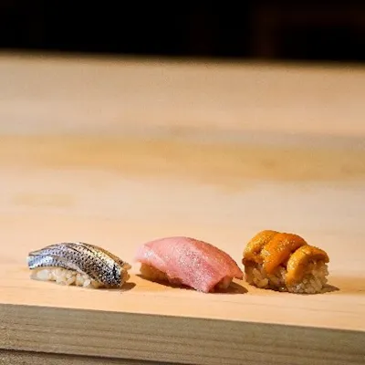 受け継がれる、江戸前鮨の技