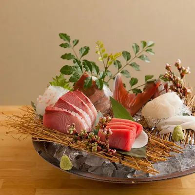 淡路の鮮魚と旬野菜を味わう、季節感豊かな魚菜料理
