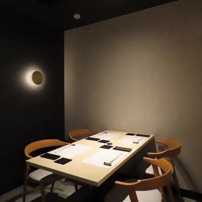 会食や接待、記念日にも相応しい空間