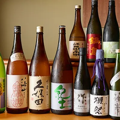「獺祭」「作」など希少な銘柄酒もご用意。炭火焼きと響き合う厳選日本酒