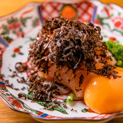 名物「熊のたまごかけご飯」で締めくくる贅沢な美食体験