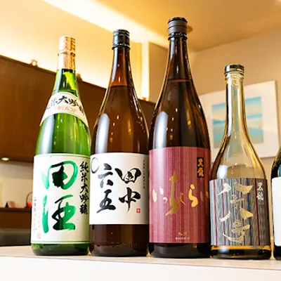 職人技が光る一品料理と、薩摩切子で嗜む厳選日本酒。極上のペアリングを