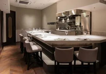 プレヴナンス Prevenance 外苑前 フランス料理 一休 Comレストラン