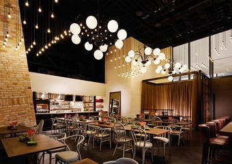 Dining&Bar LAVAROCK／コートヤード・バイ・マリオット 東京ステーション