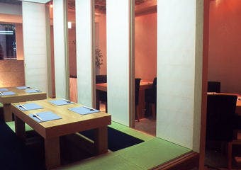 東京・九段 和食さくらさくら 毎月全国都道府県に月単位でスポットを当て、その地の料理、お酒、食文化を取り入れたメニューを展開します。