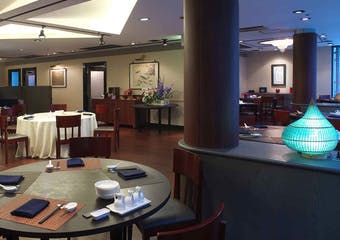 ロワジールホテル豊橋の2階にある中国料理「豊華楼」。旬の食材を使用したコース料理やテーブルバイキングなど、お値打ちで本格中華が楽しめます。