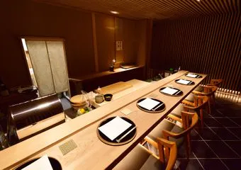 ティータイム 割烹すし のりを 西鉄平尾 鮨 一休 Comレストラン