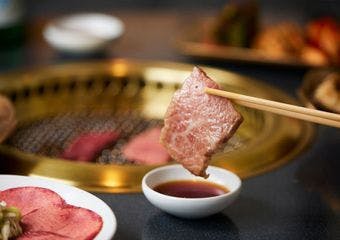赤坂で本場の韓国料理が食べれると人気のお店「チョンギワ本館」。鮮度が抜群の韓国焼肉を是非ご堪能ください。