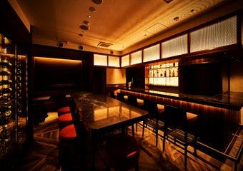 Cafe＆Bar KARIN×un-treize／ライズホテル大阪北新地