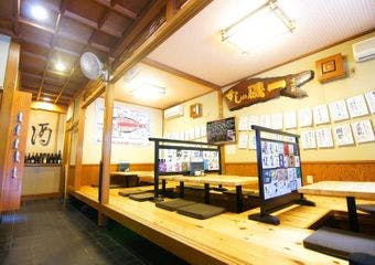 鮨と肴と地酒を楽しむアットホームな寿司店