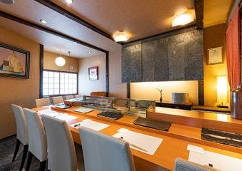 すし割烹 柿八の画像