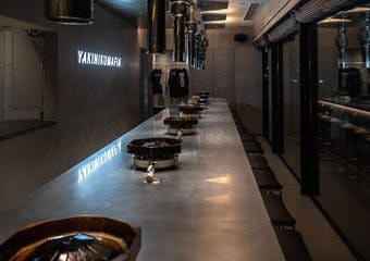 YAKINIKU MAFIA NAGASAKIは、ホリエモンが掲げる“常識を壊す発想”と、唯一無二の尾崎牛が融合した、新時代の焼肉エクスペリエンス。