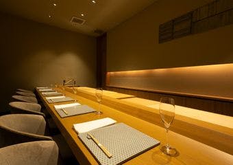 絆が生んだ「ふぐ料理」「のどぐろ」とワインのお店