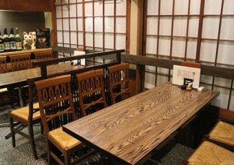 上質な厳選されたうなぎと地元のお米を使用したひつまぶしは、名古屋名物を食べなれた人も納得の味。丁寧に焼き上げられたうなぎに絡むタレも絶品！