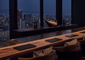 馬藺／パティーナ大阪