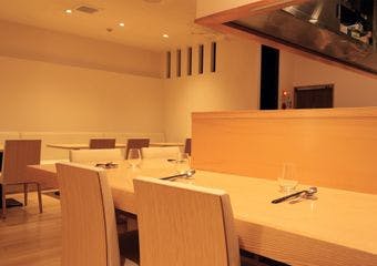 カナダ人シェフが織りなす中華とフレンチの融合料理を広尾で堪能。