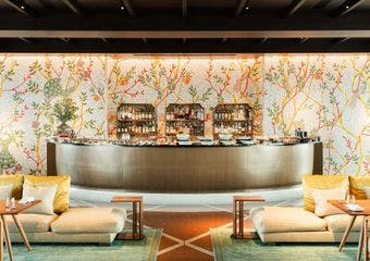 ブルガリ ホテル 東京45F。天空の楽園で味わうイタリアの美学