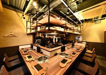 全国から取り寄せた厳選のはらみ肉を新しい価値観で皆様にお届けします。 今一番人気な部位「はらみ」にこだわった料理をご用意いたしております。