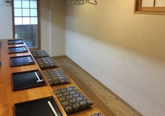 京素材を活かした贅沢な正統派日本料理、完全予約制で楽しむ特別なひととき