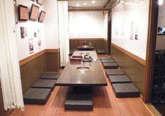 和牛焼肉一筋35年以上。店主が自信を持って選び抜いた上質な和牛焼肉専門店。