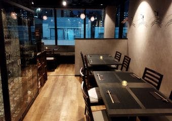 ワインと日本酒 居酒屋 Hana