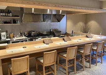 割烹 真