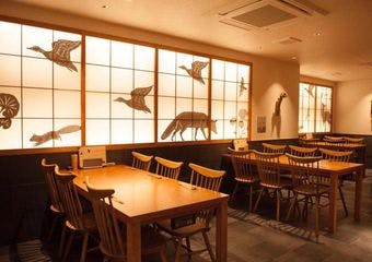 お昼はお蕎麦と名物親子丼・夜は鴨鍋や鴨料理、発酵料理