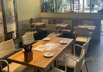 月島オイスター倶楽部