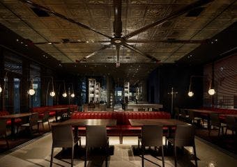 素材にこだわる本格料理と心地よい空間で、特別な時間を演出。