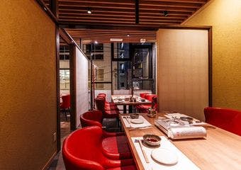 希少な「六白黒豚」のしゃぶしゃぶをお洒落な空間で堪能