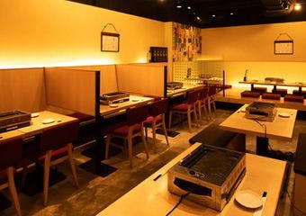 宮崎県の農家さんから厳選した黒毛和牛を一頭買い
極上の時間をゆっくりと堪能