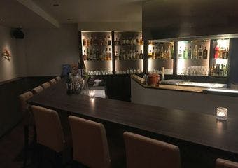 Bar &smoke food 燻製焼鳥 燻くんどり鳥