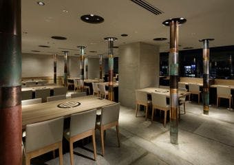 スカイツリーを前に祭り・縁日気分で楽しむ