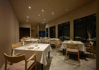 地元の厳選食材を匠の技で逸品に。特別な日にふさわしい空間で