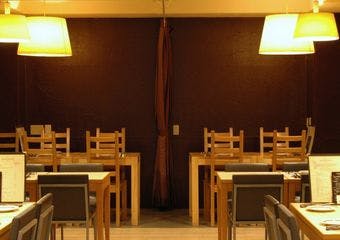 あいち鴨の贅沢な旨みと自社ワインの余韻に酔いしれる夜を。　日本ワイナリーアワードの三つ星を獲得したワイナリーの直営レストラン。