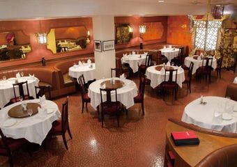 プラザハウス 月苑飯店の画像