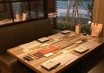 半世紀の伝統が薫る特選和牛 産地直送の新鮮食材で至福のひととき