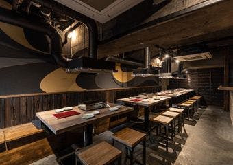 大阪焼肉の真髄を味わう、旨み赤身と柔らかい脂が魅力の焼肉店