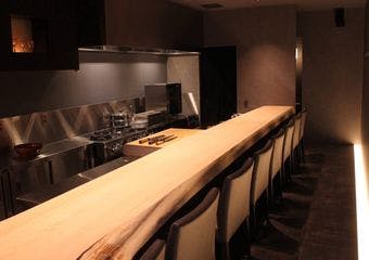 広島の旬の味覚を堪能できる日本料理店