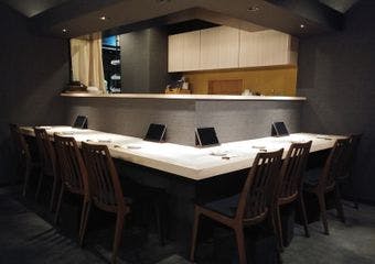 心を込めた出汁が香る京都の味わいを、気軽にお楽しみください