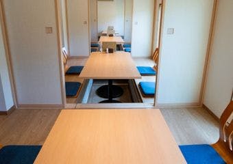 玄界灘直送の極上鮮魚と職人技で味わう季節の寿司と料理を清潔感あふれる和の空間で楽しむ