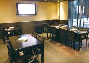 焼肉 八島丹山 行永店