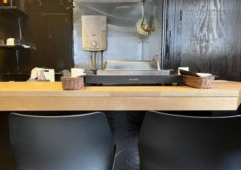 アットホームな空間で味わう特選和牛ステーキ、至福のひとときをお届けします