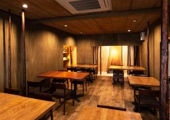 日光東照宮から歩いて3分、和とモダンが融合した空間で創作和食を楽しむ