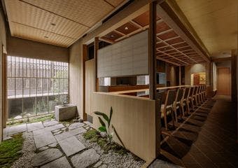 名古屋・那古野に佇む割烹「如雲」