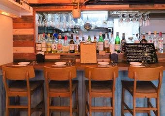 肩肘張らずに楽しめる、大人の隠れ家ダイニング